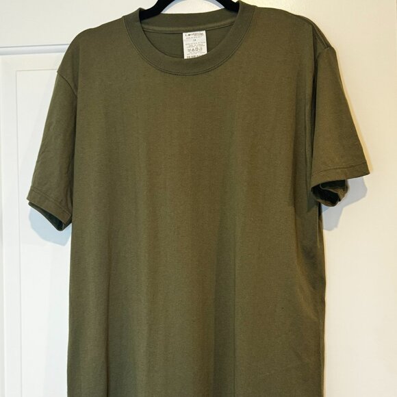 Green Casual Shirts - Picture 1 of 2
